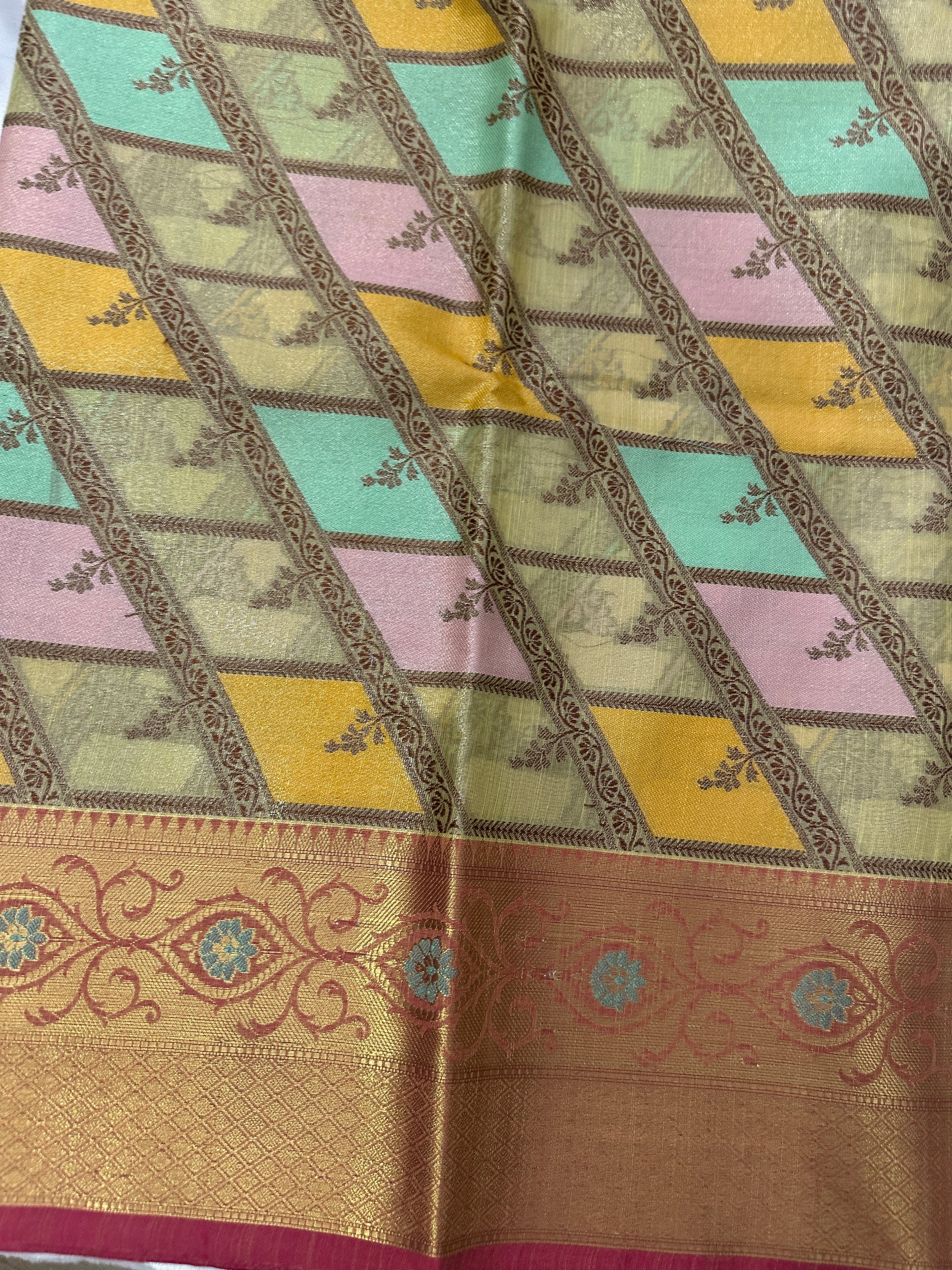 Banarasi Warm Silk Rangkaat Saree