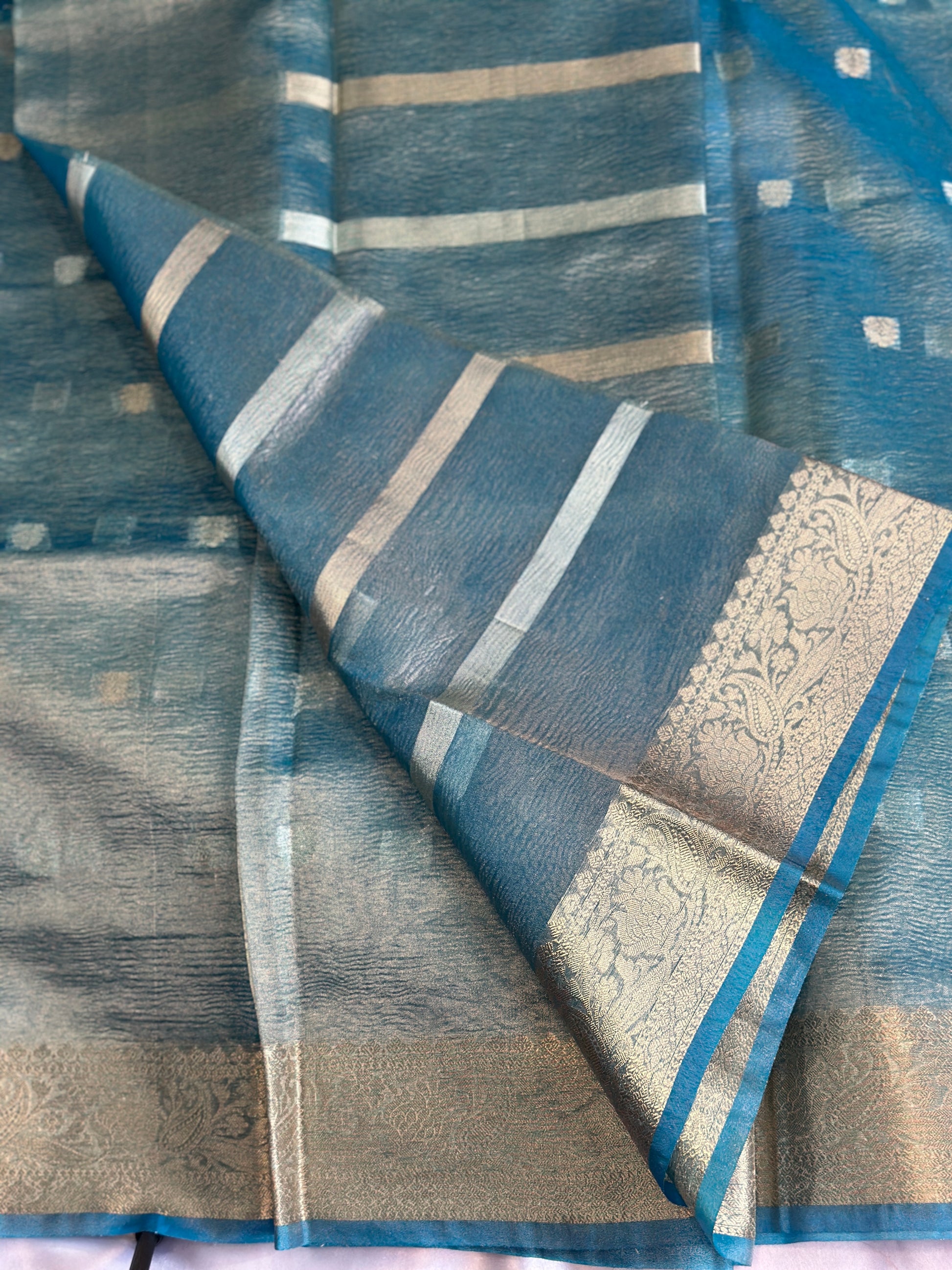 Metallic Crush Tissue Saree
