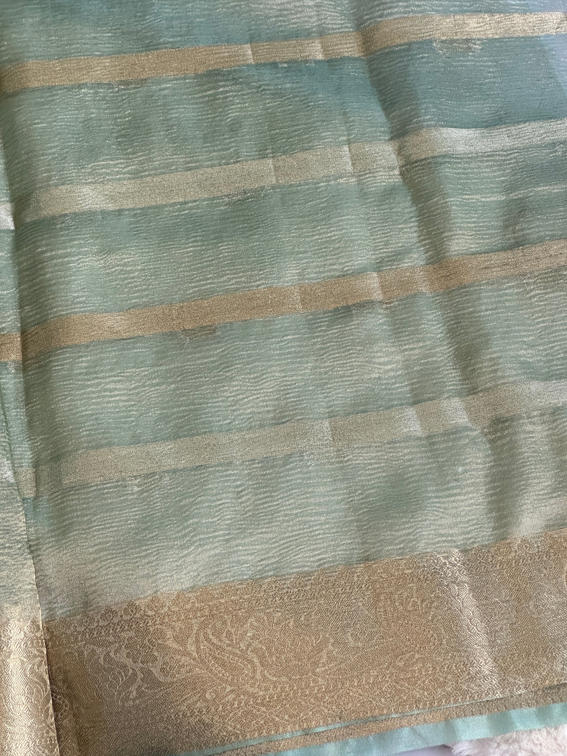 Metallic Crush Tissue Saree