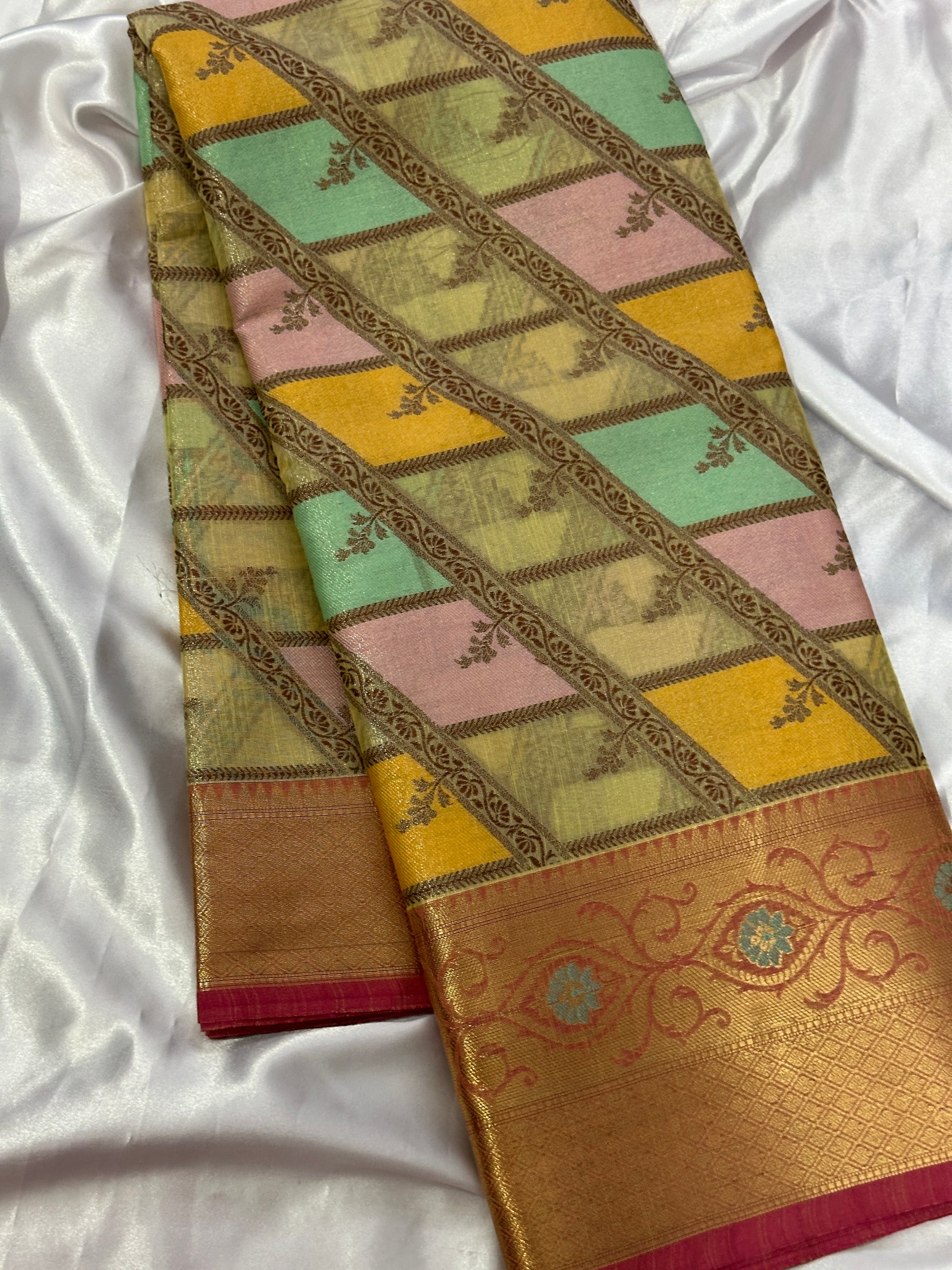 Banarasi Warm Silk Rangkaat Saree