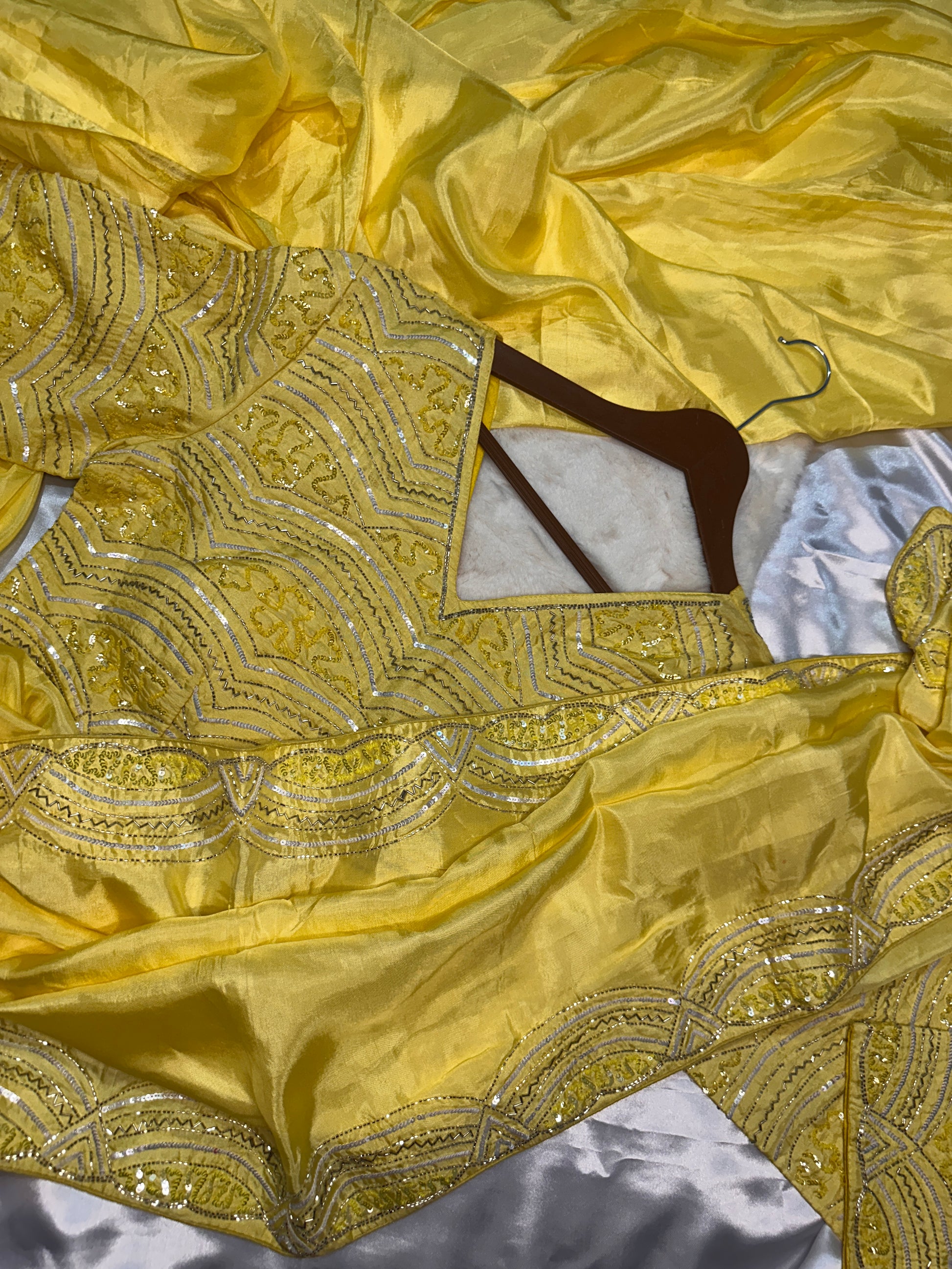 Party wear saree with stiched blouse- Jayithva